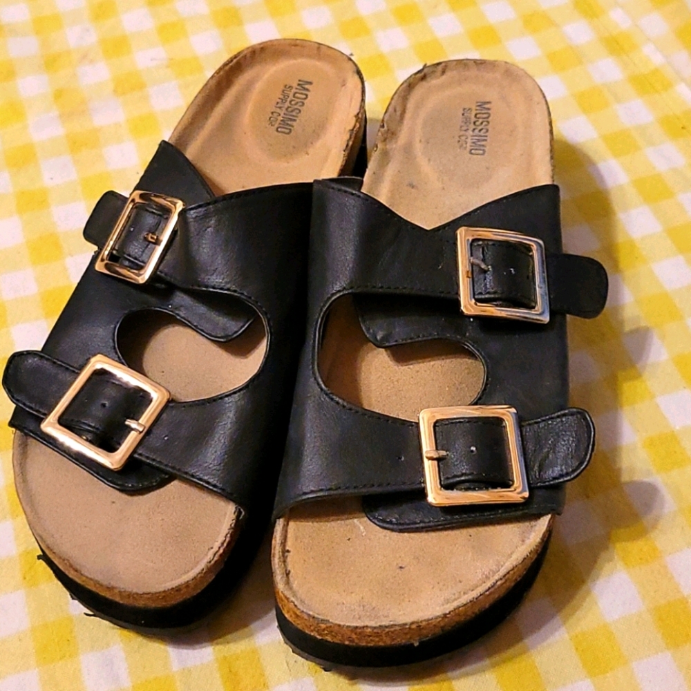 Mossimo platform sandals